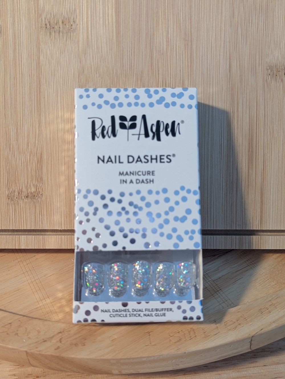 Sparkling Silver Nail Dashes - Ready-to-Wear Press-On Nails
